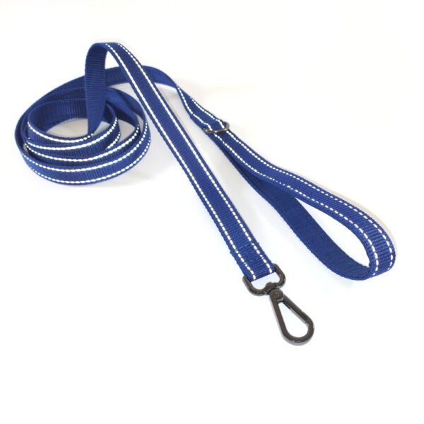 vodítko na psy s reflexními prvky po celé délce, bezpečnostní karabina, polstrovaný úchop, profi prošití, délky 150-200 cm